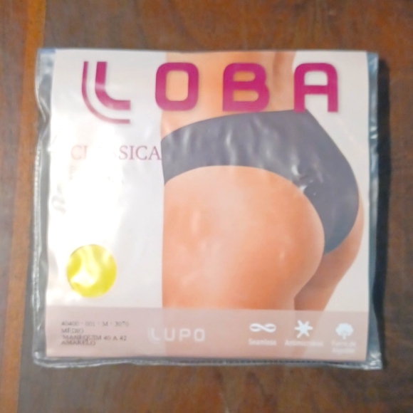 NEW! Loba Classic Bikini Panties - no seams (4755 - Picture 4 of 5